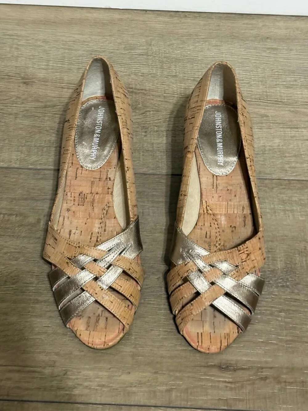 Johnston & Murphy Wedge Sandals Size 6.5 Cork